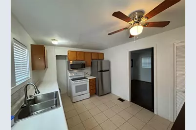 302 W Wall Street, Frostproof, FL 33843 - Photo 19