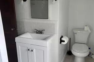 302 W Wall St, Frostproof, FL 33843 - Photo 13