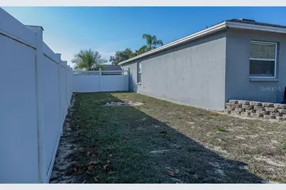 1015 Highland Crest Circle, Lake Wales, FL 33853 - Photo 35