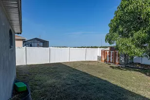 1015 Highland Crest Cir, Lake Wales, FL 33853 - Photo 33