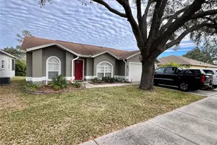 3953 Derby Dr, Lakeland, FL 33809 - Photo 3