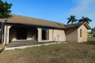 21105 Higgs Dr, Port Charlotte, FL 33952 - Photo 11