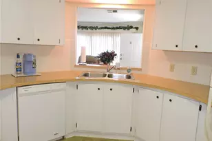 201 Caloosa Lake Cir S, Lake Wales, FL 33859 - Photo 15