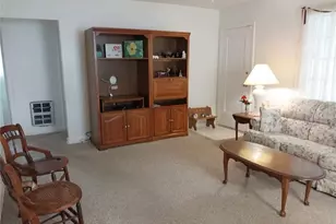 340 Walter Ave, Frostproof, FL 33843 - Photo 9