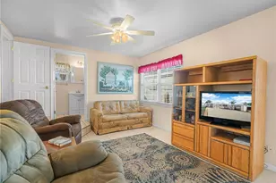 21 Red Quill Cir, Lake Wales, FL 33898 - Photo 11