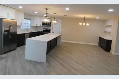 3105 SE 16th Place, Cape Coral, FL 33904 - Photo 3