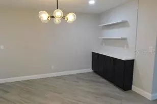 3105 SE 16th Pl, Cape Coral, FL 33904 - Photo 5