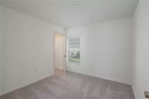 622 Meadows Edge Pl, Lake Wales, FL 33859 - Photo 7