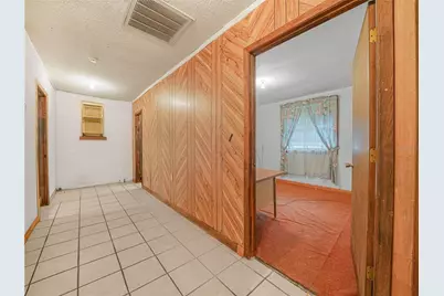 715 S Seminole Avenue, Fort Meade, FL 33841 - Photo 11