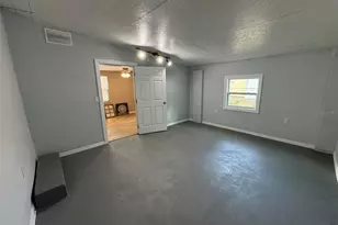 201 Brooks Rd, Frostproof, FL 33843 - Photo 15