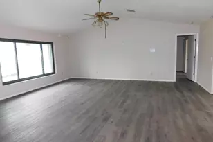 684 Corrientes Cir, Punta Gorda, FL 33983 - Photo 9