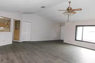 684 Corrientes Cir, Punta Gorda, FL 33983 - Photo 13