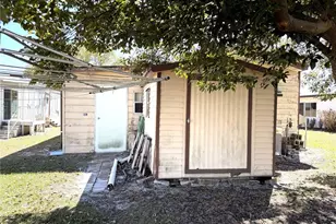 9150 Lake Point Blvd, Lake Wales, FL 33898 - Photo 11