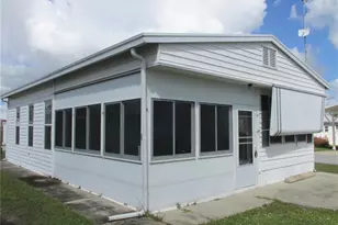 8 Red Quill Cir, Lake Wales, FL 33898 - Photo 3