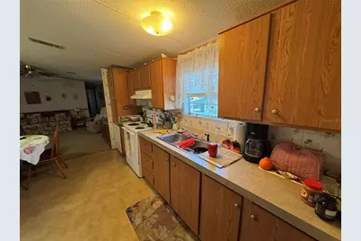 320 E 8th Street, Frostproof, FL 33843 - Photo 9