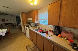 320 E 8th St, Frostproof, FL 33843 - Photo 9