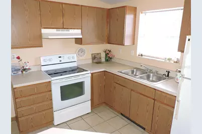 2568 Tall Palm Avenue, Lake Wales, FL 33898 - Photo 9