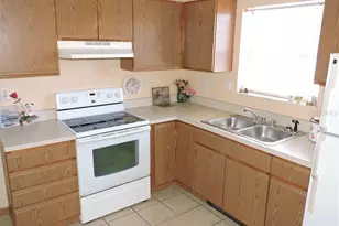 2568 Tall Palm Ave, Lake Wales, FL 33898 - Photo 9