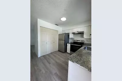 704 Sunset Avenue #B, Auburndale, FL 33823 - Photo 3