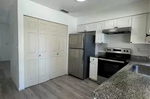 704 Sunset Ave, Auburndale, FL 33823 - Photo 3