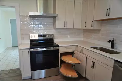 324 Jefferson Street, Lake Wales, FL 33859 - Photo 11