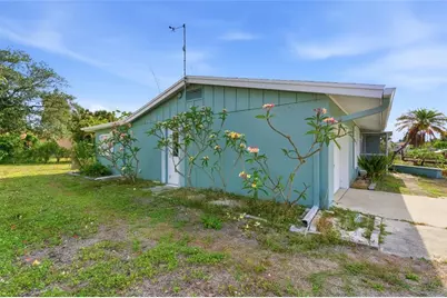 1032 Winsome Road, North Fort Myers, FL 33903 - Photo 27