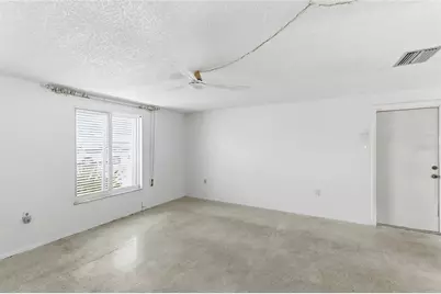 1032 Winsome Road, North Fort Myers, FL 33903 - Photo 9
