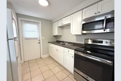 10022 E Wilder Avenue #12, Tampa, FL 33610 - Photo 3
