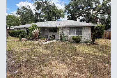 5305 Oakwood Court #17, Tampa, FL 33610 - Photo 1