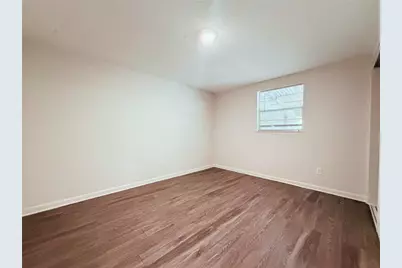 5305 Oakwood Court #17, Tampa, FL 33610 - Photo 7
