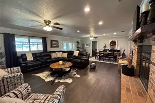 334 W F St, Frostproof, FL 33843 - Photo 19