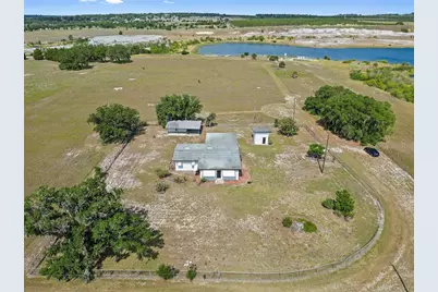 2425 Burns Avenue, Lake Wales, FL 33898 - Photo 5