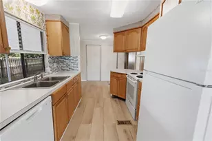 1025 Carver St, Lake Wales, FL 33853 - Photo 9
