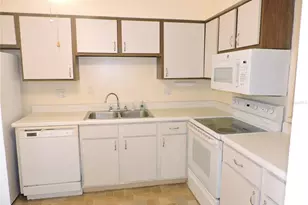 130 E Johnson Ave, Lake Wales, FL 33853 - Photo 5