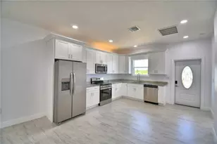7951 Sarasota Dr, Indian Lake Estates, FL 33855 - Photo 7