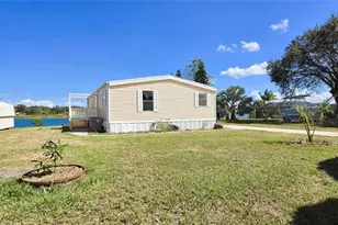 1125 Peninsular Dr, Lake Wales, FL 33853 - Photo 1