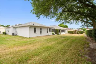 241 Lourdes St, Lake Wales, FL 33859 - Photo 5