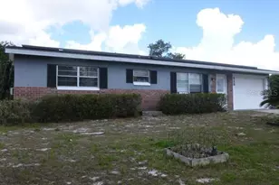 528 Central Ave, Frostproof, FL 33843 - Photo 1