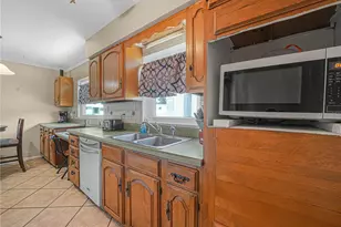 231 Ridge Manor Dr, Lake Wales, FL 33853 - Photo 11