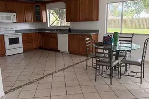 731 SW 24th St, Vero Beach, FL 32962 - Photo 5