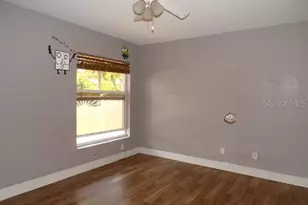 1722 SW 4th Ave, Cape Coral, FL 33991 - Photo 5