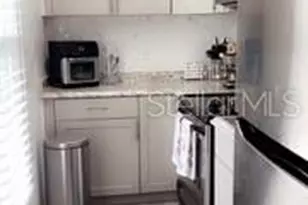 4733 Club Cir, Lakeshore, FL 33854 - Photo 9