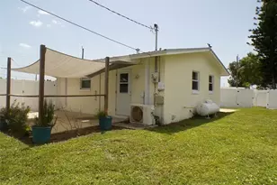 4011 Grobe St, North Port, FL 34287 - Photo 19
