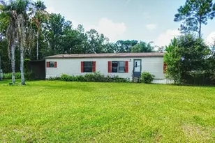 115 Lake Caloosa Landing, Frostproof, FL 33843 - Photo 1