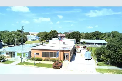221 N Scenic Highway, Frostproof, FL 33843 - Photo 29