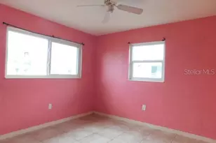 2464 Deedra St, Port Charlotte, FL 33952 - Photo 5