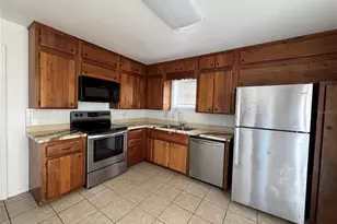 25 E St, Frostproof, FL 33843 - Photo 3