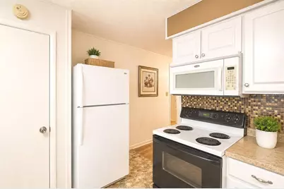 214 N Lake Reedy Boulevard, Frostproof, FL 33843 - Photo 11