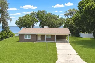 214 N Lake Reedy Blvd, Frostproof, FL 33843 - Photo 1