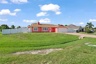 402 SW Sea Flower Terrace, Port Saint Lucie, FL 34984 - Photo 3